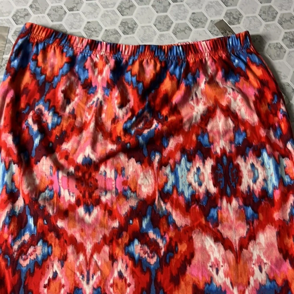 Hot Kiss Youth Large Elastic Waist Watercolor Red Blue Skirt